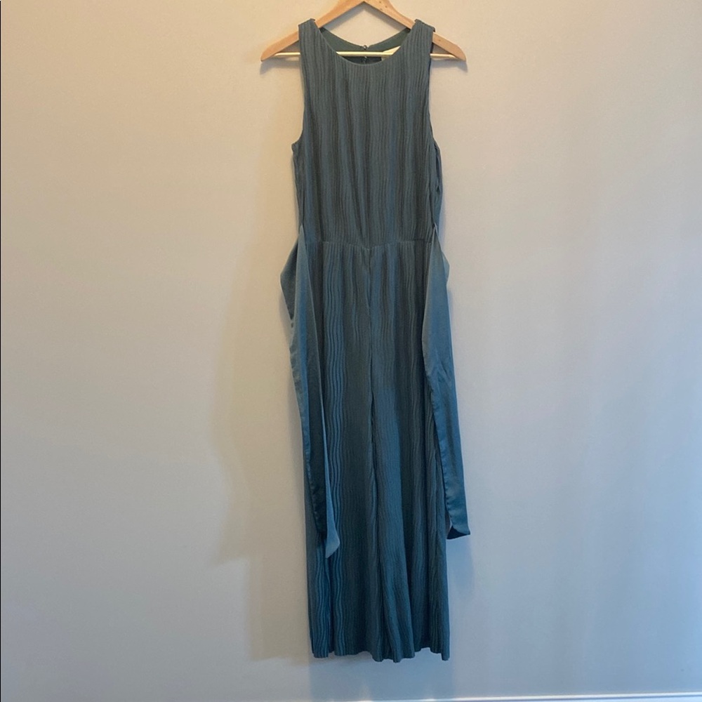 Anthropologie Dark Green Tie Waist Pleated Jumpsuit Romper